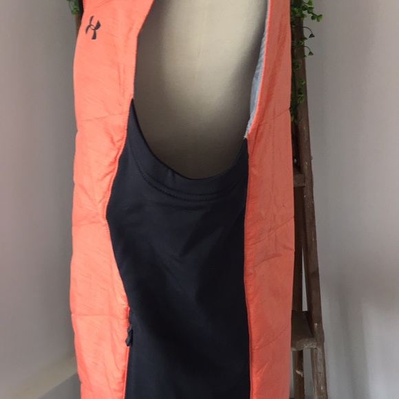 Under Armour vest - Picture 2 of 11